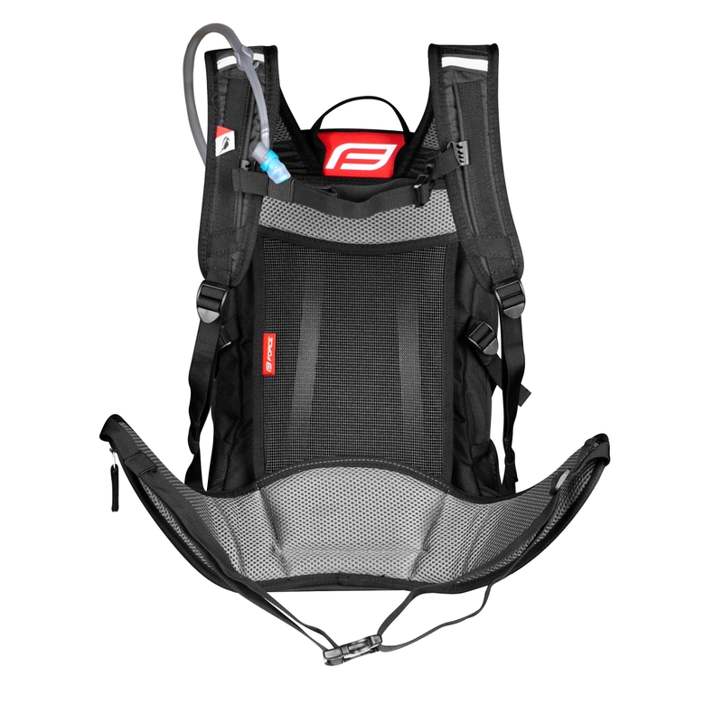 Cyklo batoh FORCE Grade Plus 22 l čierny s hydrovakom výpredaj