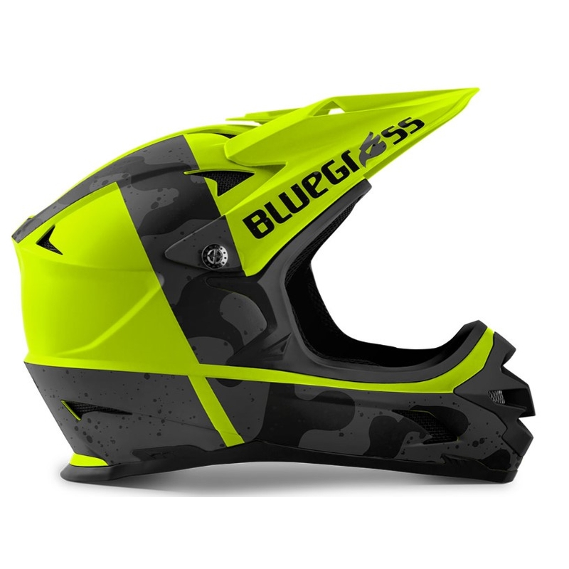 Cyklo prilba BLUEGRASS Intox camo fluorescenčno žlto-čierna výpredaj